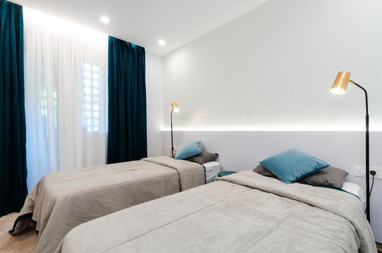 Luxury Blue Coast Seaside Retreat Marbellaアパートメント エクステリア 写真