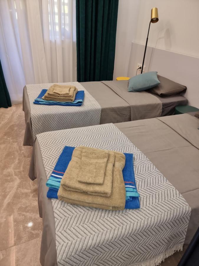 Luxury Blue Coast Seaside Retreat Marbellaアパートメント エクステリア 写真